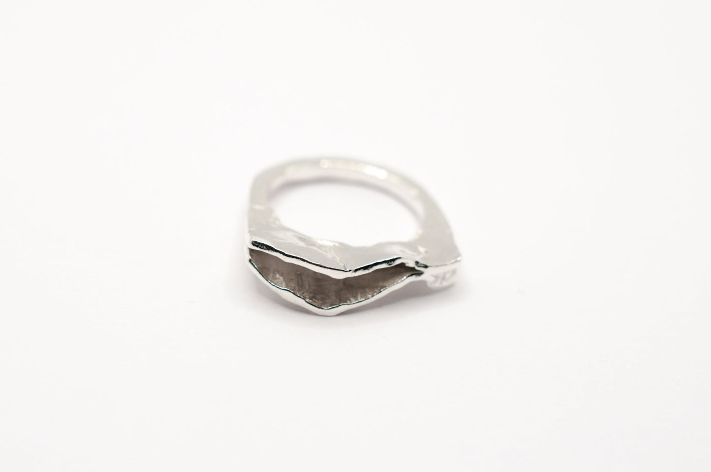 A'mmare Jewelry - Alga Ulva Ring Silver