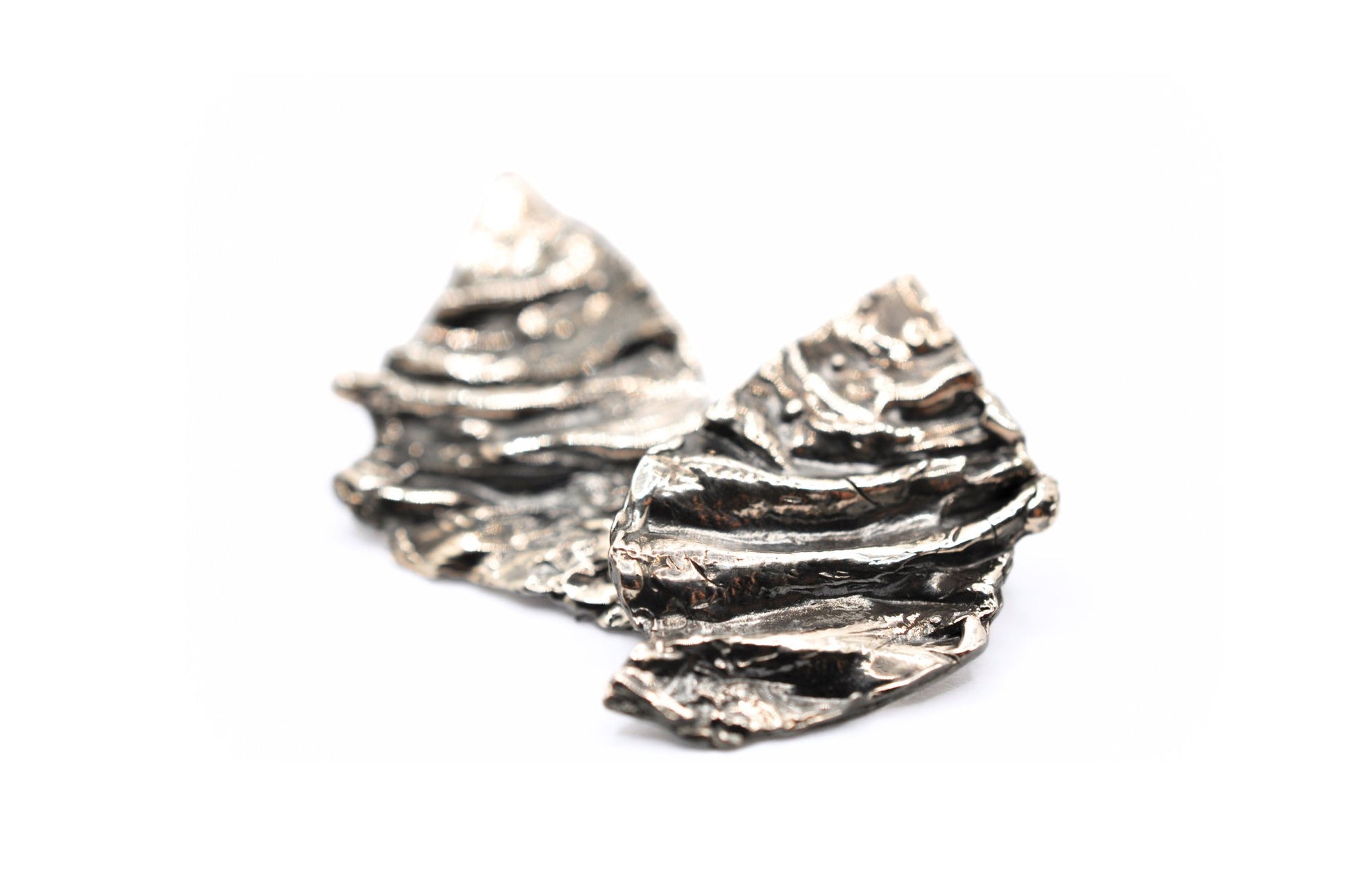 A'mmare Jewelry - Battigia Earrings Burnished Silver