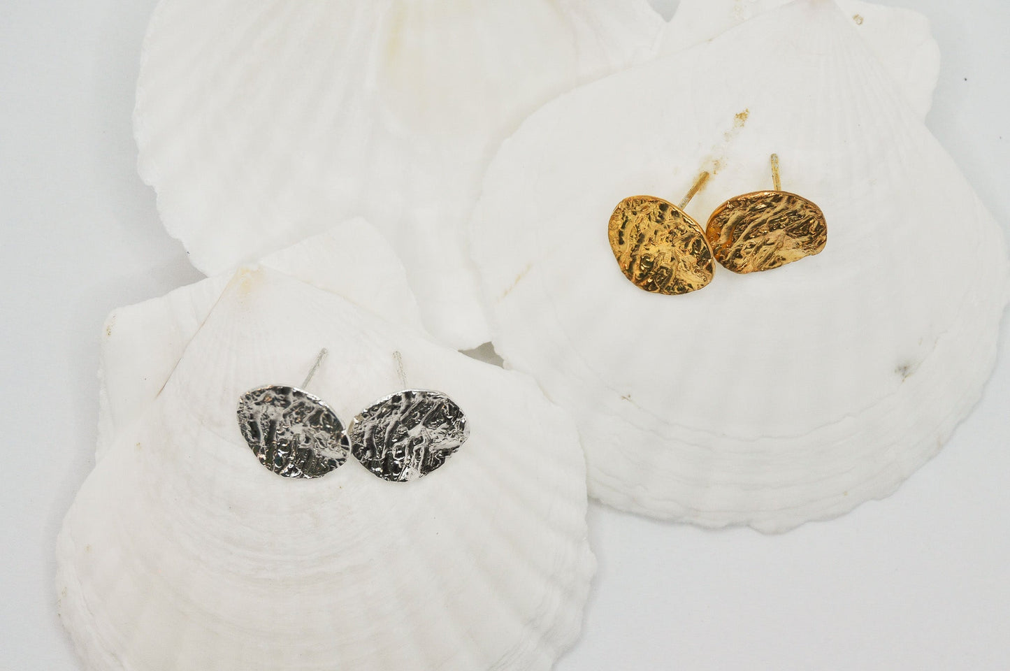 A'mmare Jewelry - Ostrica Stud Earrings