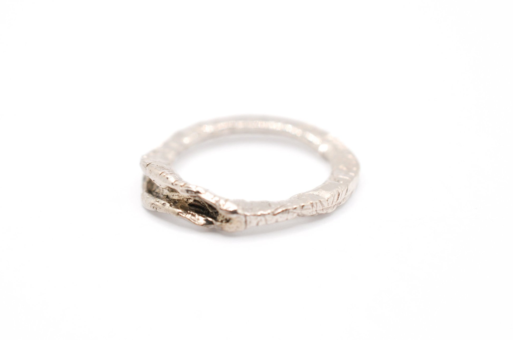 A'mmare Jewelry - Valva Ring Silver